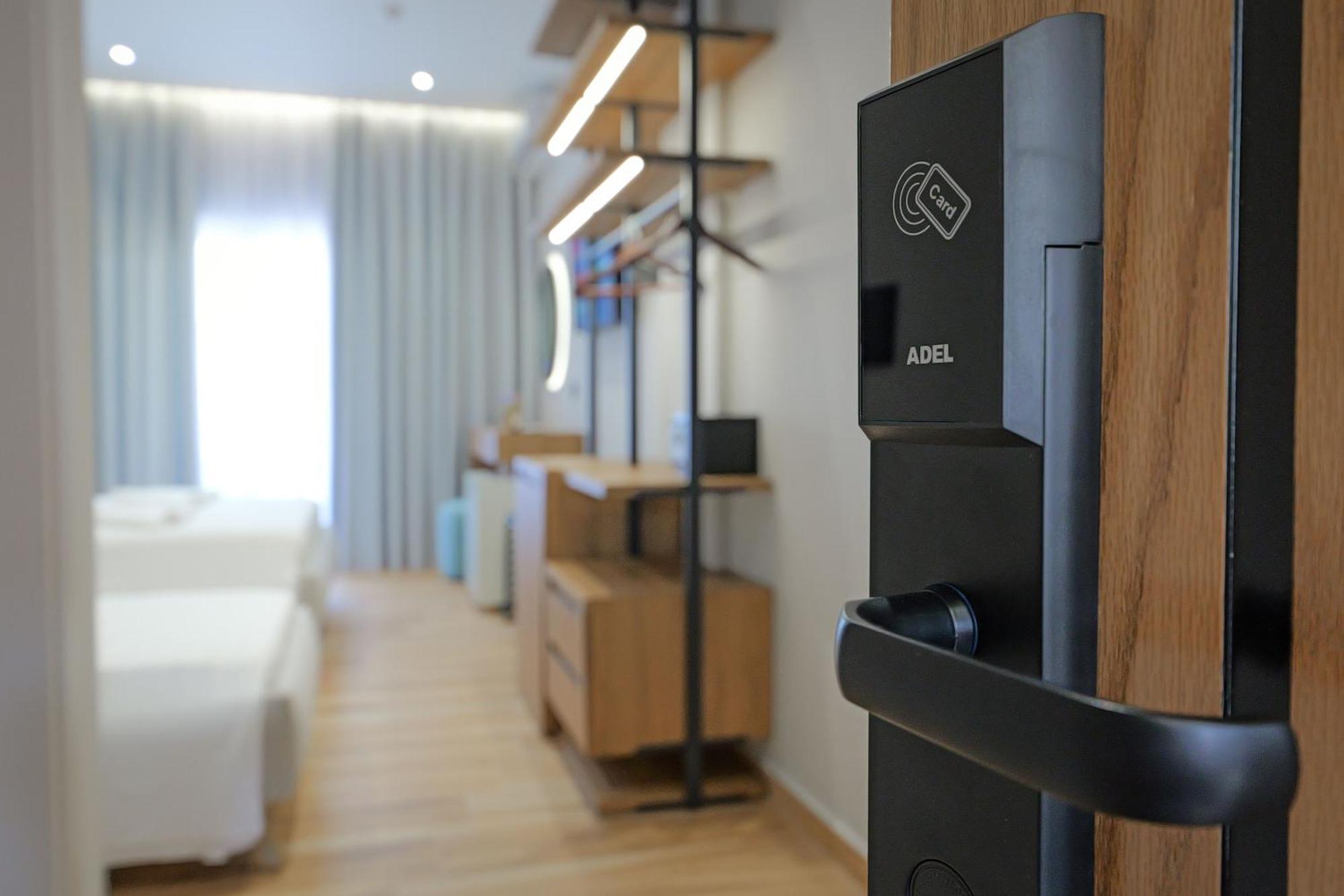Hotel Kroi คซามิล ภายนอก รูปภาพ