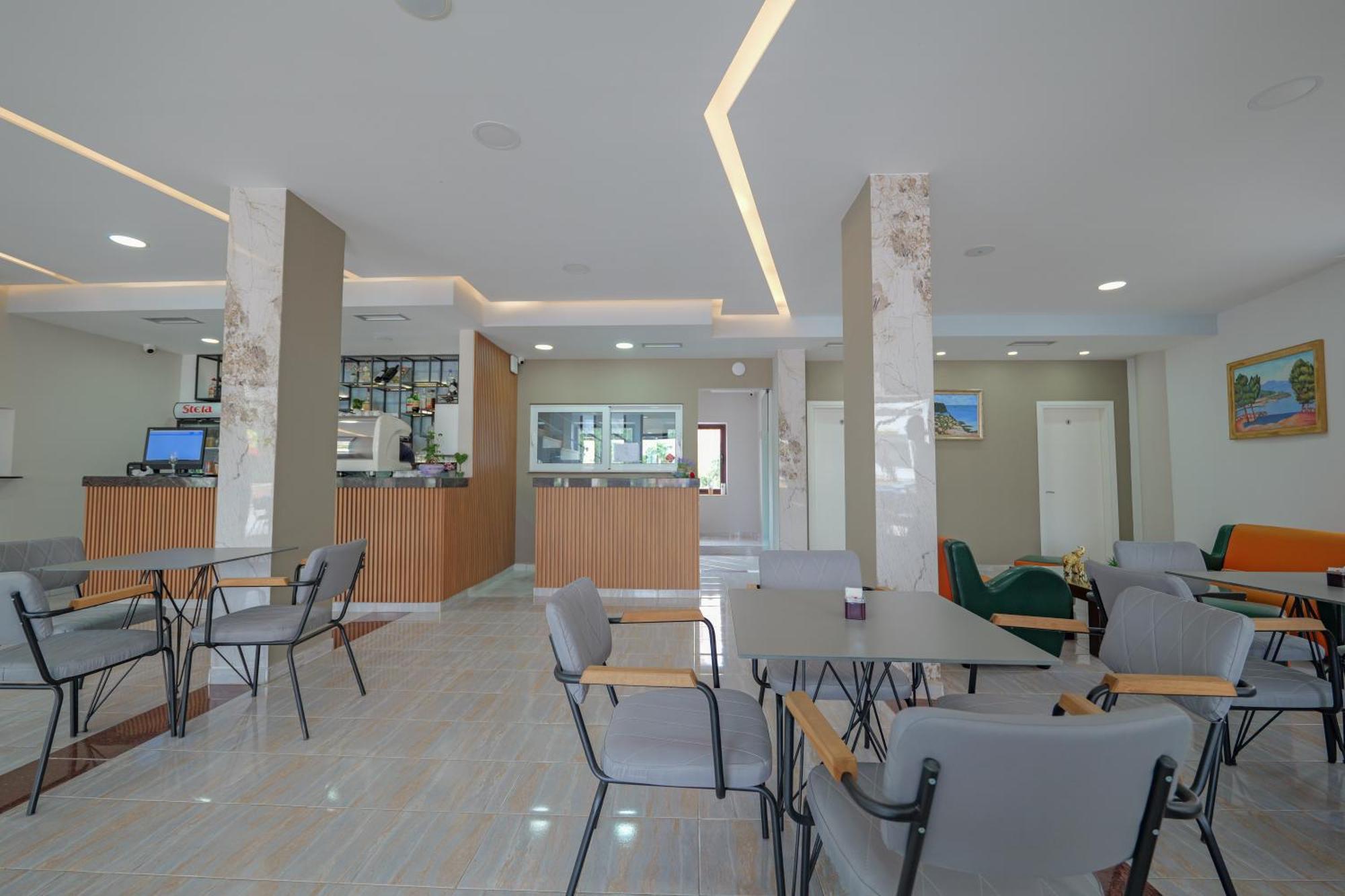 Hotel Kroi คซามิล ภายนอก รูปภาพ