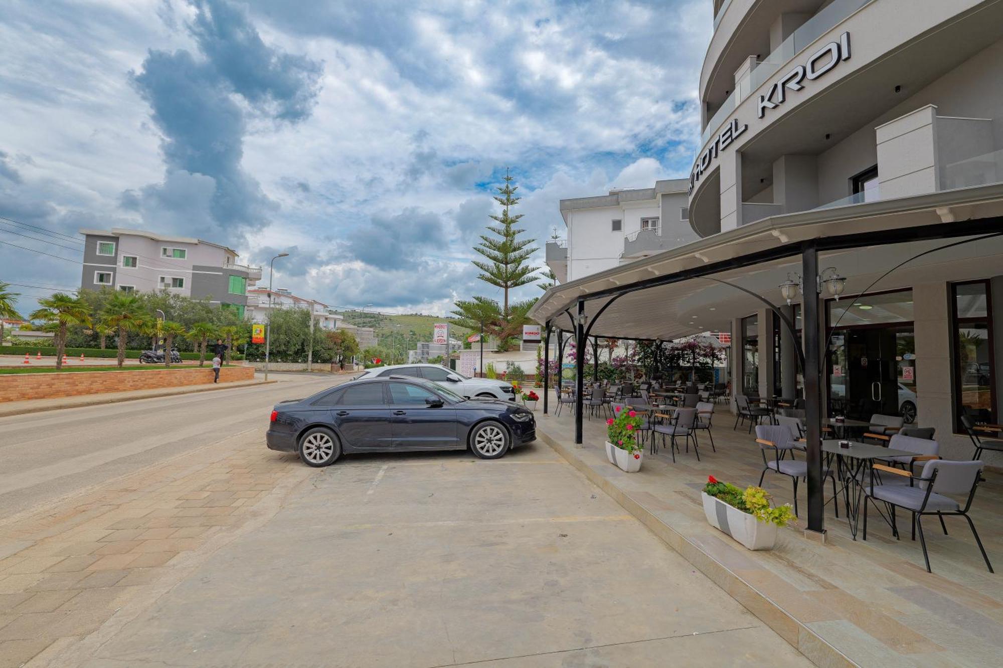 Hotel Kroi คซามิล ภายนอก รูปภาพ