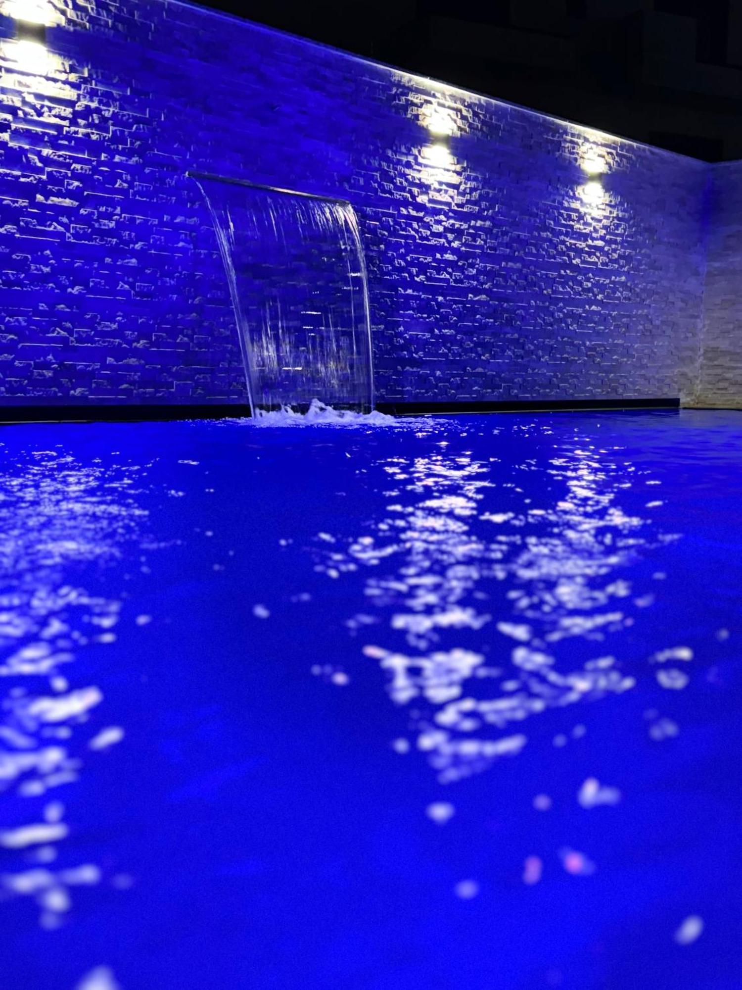 Hotel Kroi คซามิล ภายนอก รูปภาพ